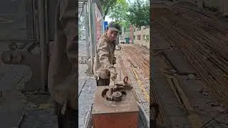 #hardwork #building #construction #workers #vietnam #danang #reallife #strong #maschine #street