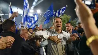 Close contest expected in Greek elections