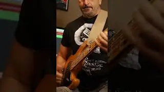 Funk Bass Slap Solo / Slap Bass Groove