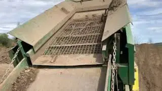 McCloskey Sorteringsverk Jordharpa / Screeningplant