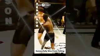 Успешно побеждает, упав #mma #ufc