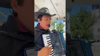 La Chona #musica #acordeon #norte&ntilde;o #quebradita #karmelovega