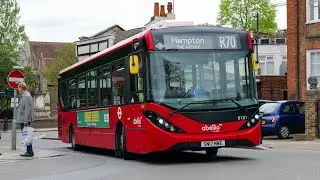 London's Buses entering Richmond bus station on 2nd May 2023
