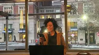 Jenna Cipolloni open mic poetry reading