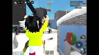 Mm2 but every time I die I change avatars to my friends avatars