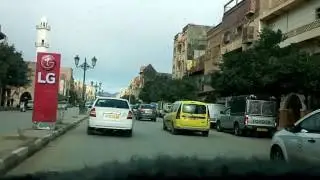 بسكرة ، في اتجاه وسط المدينة.