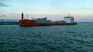 Cement Carrier Tamarack Arriving at Buffalo NY 11/18/2025