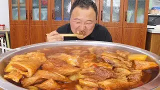 Aqiang brand stewed beef brisket with potatoes! The beef brisket melts in your mouth!