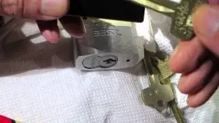 Lock Picking - Best Padlock Falcon Core Part 2 (Thanks Jay Dee) A Keyway