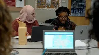 Tapping Into Curiosity to Engage Teens in Challenging Content