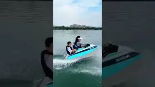Wow! Amazing Electric Boats