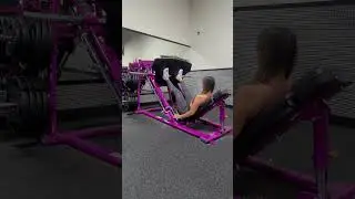 How to Use the 45 Degree Leg Press Machine | Beginner Gym Guide | Planet Fitness