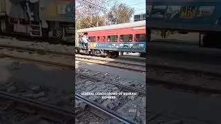CROWD AT ASHRAM EXPRESS #indianrailways #shorts #train .