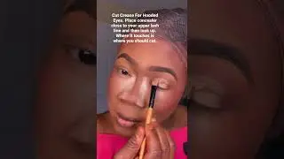 Cut crease for hooded eyes #cutcrease #hoodedeyemakeup #viralshorts #eyeshadowtutorial