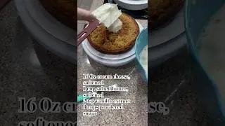 😋You need to make this cream cheese frosting and carrot cake!!! #baking #carrotcake #cake #frosting