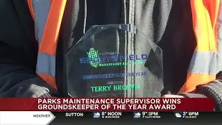 Long-time City of Hastings employee wins Groundskeeper of the Year award