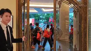 Trang Tiền Plaza: Hanoi&rsquo;s French Colonial Luxury Hub 🇻🇳