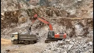 Hitachi Zaxis 350 excavator working at the quarry