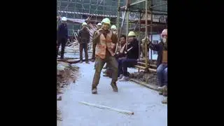 construction worker viral dance | construction worker dancing like michael jackson