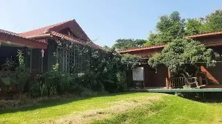สวนพร้อมบ้านสไตล์รีสอร์ท จำนวน  4 หลัง โฉนดพร้อมโอนเนื้อที่ 1 ไร่ 1 งาน 