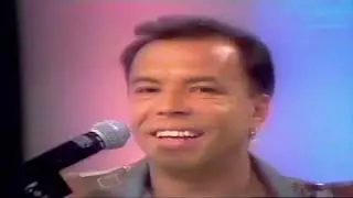Programa Hebe Camargo | Chrystian & Ralf cantam 2 sucessos no palco - INÉDITO (XX/XX/1993)