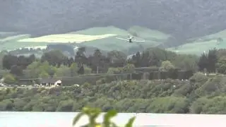 P-51D Mustang High Speed Low Pass - Lake Karapiro