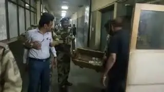 CISF Nabbed Senior Note Press Officer With Stolen Currency at Printing Press Dewas, Madhya Pradesh
