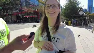 Showed 20yo DATING SQUARE - SOLVED her problem with dating apps right away!!