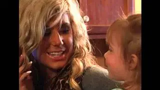 Chelsea & Aubree Houska - Mama