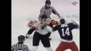 Garrett Klotz vs Justin Soryal AHL Oct 23/09