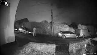 Flamstead woman clean up after your dog 🐕 poo 💩 poo in front of my car 🚘