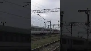 Vectron 383 067 6 WJEŻDŻA DO GNIEZNA Z  IC GEDANIA RELACJI GDYNIA GŁ&Oacute;WNA - BERLIN HBF