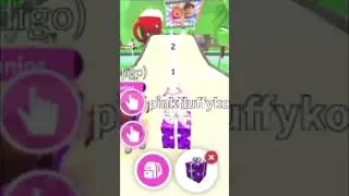 Me and my Bestie opened gifts in adopt me