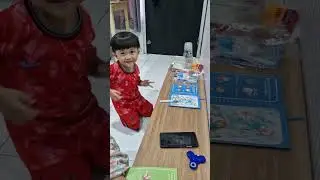 KITA MAIN MAGIC WATER BOOK..(@gweninanchannel9224)