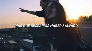 Armin van Buuren - Miles Away (Letra Español) // Balance