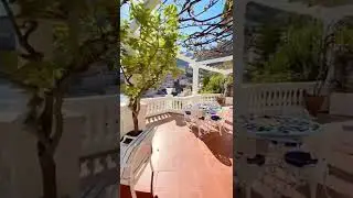 Villa Boh&egrave;me, an indescribable luxury place of rare beauty in Italy! 🎥: @pinkines #Positano #Italy