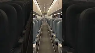 SUPER friendly Amtrak conductor lets me tour an Amtrak Acela coach #amtrak #trains #acelaexpress