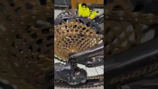 MTB101: Bent Chain Hack - Sram XX1 Eagle chain👍👏