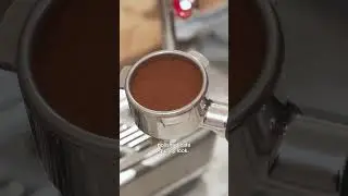 PERFECT tamping is actually super easy... 😮 #BrevilleAU