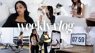 WEEKLY VLOG | gym routine, pr unboxing, slow mornings & corporate girling