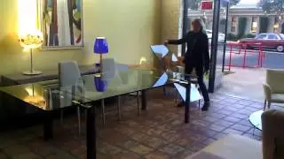 Policleto Mega Expandable  Glass   Table