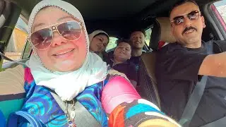 ام جني ياعيني عليه الناس مستكتره عليه اللي أنا فيه ربنا هو الحافظ مسافره خلاص احسن الفلوس نظفتني😜😜🤣🤣
