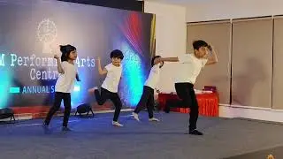 Twishaa's dance performance.