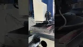 🚀 Meet the Game-Changer: VM-8040NCAR! 🚀#cnc #machine