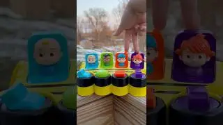 Милые и забавные CoComelon Pop n Play Pals