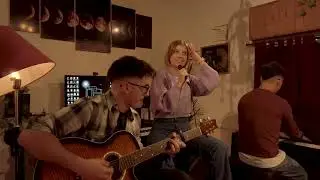 ANTI HERO - Belu Del Grecco | Living room Music (Cover Taylor Swift)