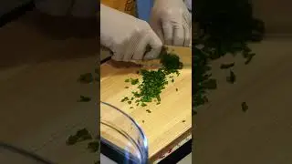 ASMR Chopping #chinesechives #asmr #kitchenasmr #japneseknives