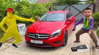 Yellow Man Stole Car Keys VS Mr. Joe in Race VS Camaro and Mercedes for kids