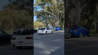 Nissan Skyline R32 shoots flames leaving Vic Park Pitstop July 2025 | #nissan #turbo #flame