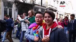 Thousands take part in Brussels gay pride march